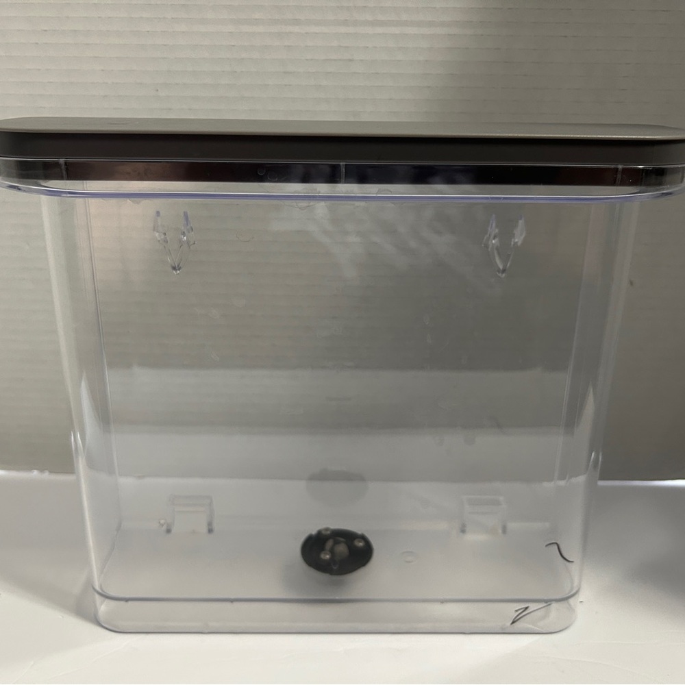 Transparent Coffee Storage Container with Black Lid
